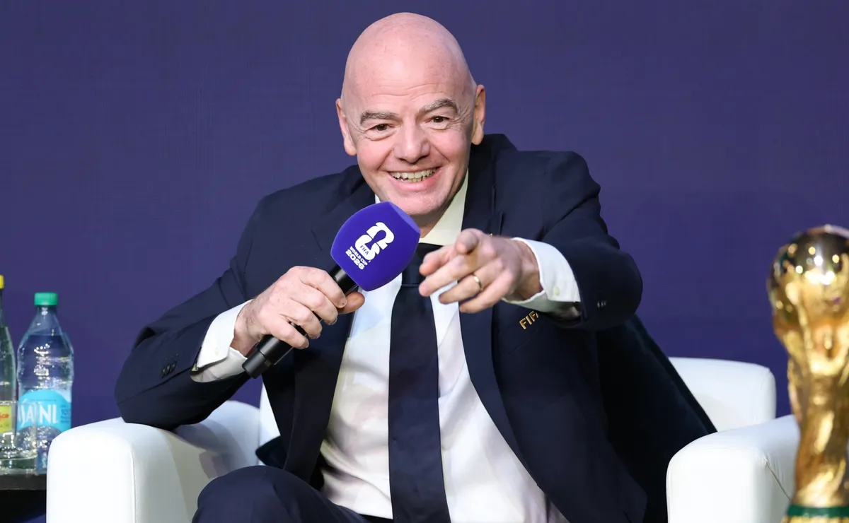 FIFA, yang dipimpin oleh Gianni Infantino, mengumumkan rekor distribusi $871 juta kepada peserta Piala Dunia 2026